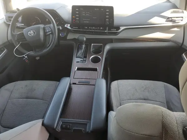 5TDKRKEC9NS121868 2022 TOYOTA SIENNA - Image 8