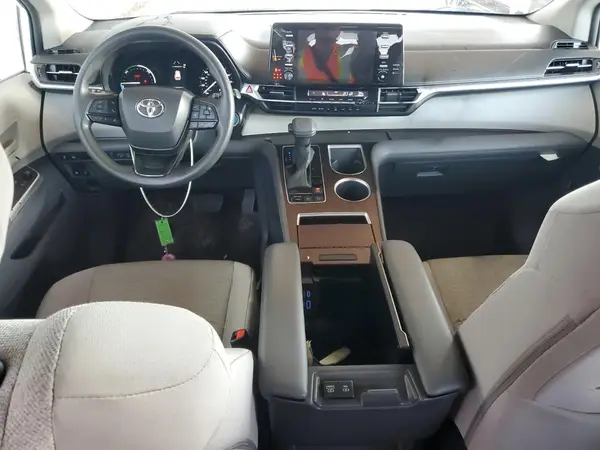 5TDKRKEC9PS151245 2023 TOYOTA SIENNA - Image 8