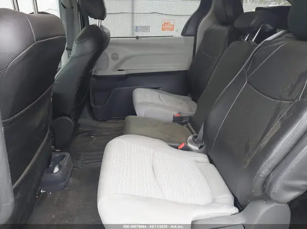 5TDKRKEC9PS151990 2023 TOYOTA SIENNA - Image 8