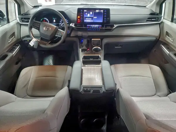 5TDKRKEC9PS157563 2023 TOYOTA SIENNA - Image 8