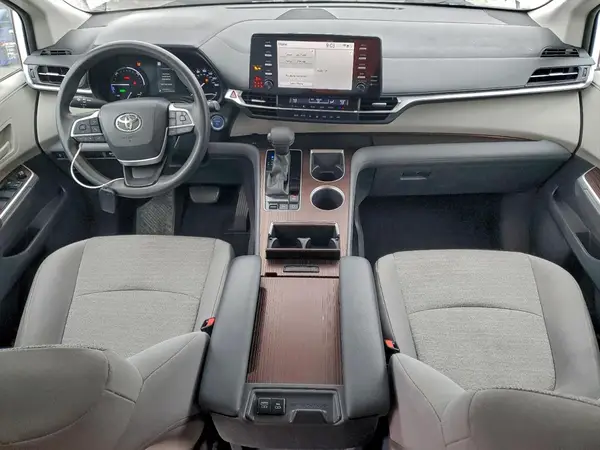5TDKRKECXMS016495 2021 TOYOTA SIENNA - Image 8