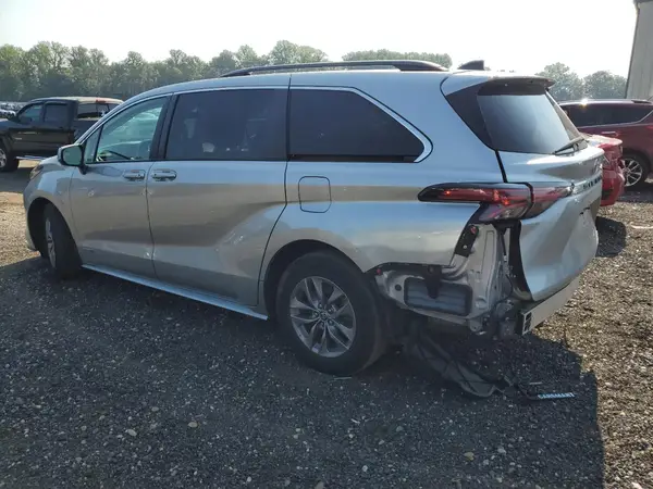 5TDKRKECXMS022099 2021 TOYOTA SIENNA - Image 2