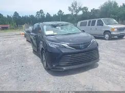5TDKRKECXMS024161 2021 TOYOTA SIENNA