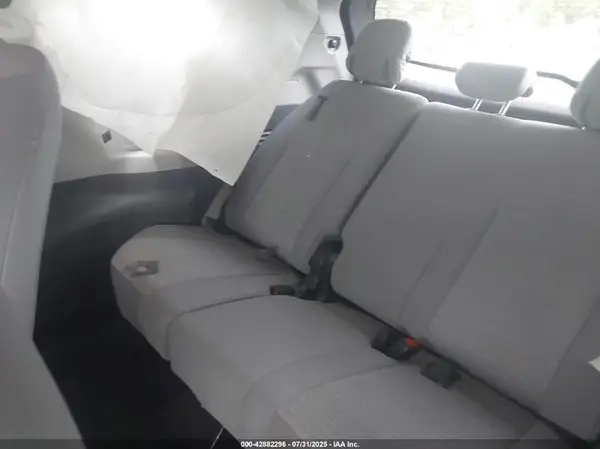 5TDKRKECXMS024161 2021 TOYOTA SIENNA - Image 8