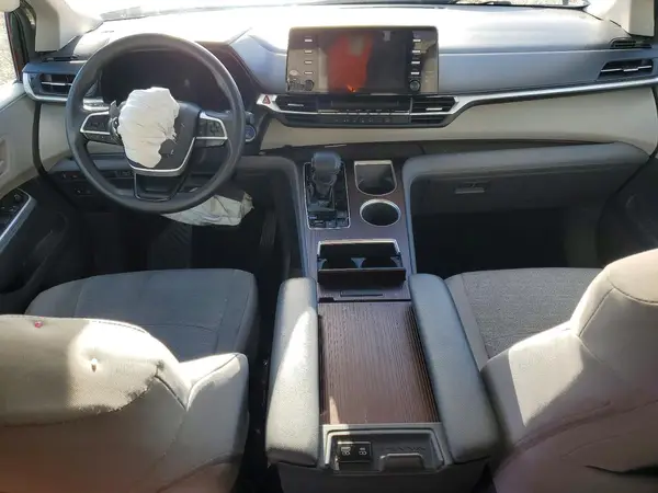 5TDKRKECXMS070007 2021 TOYOTA SIENNA - Image 8