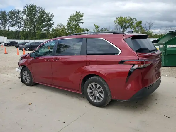 5TDKRKECXNS114654 2022 TOYOTA SIENNA - Image 2