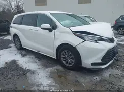 5TDKRKECXNS127937 2022 TOYOTA SIENNA