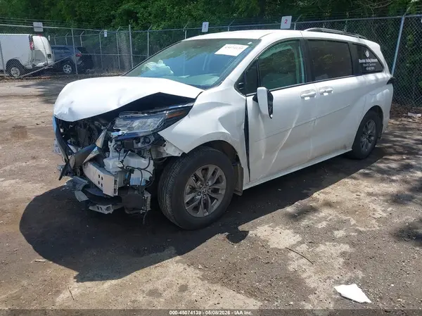 5TDKRKECXPS149083 2023 TOYOTA SIENNA - Image 2