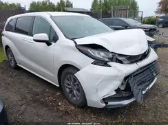 5TDKRKECXPS158043 2023 TOYOTA SIENNA