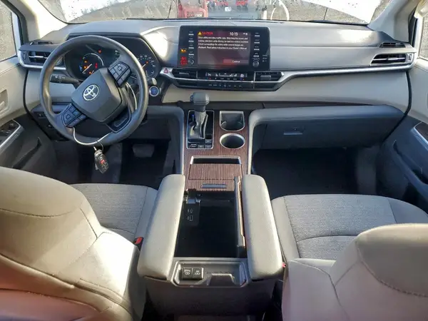 5TDKRKECXRS200956 2024 TOYOTA SIENNA - Image 8
