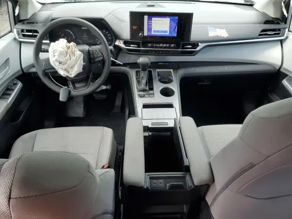 5TDKRKECXSS264565 2025 TOYOTA SIENNA - Image 8
