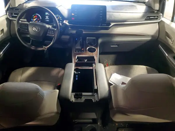5TDKSKFC0NS050143 2022 TOYOTA SIENNA - Image 8