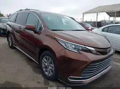 5TDKSKFC0NS059831 2022 TOYOTA SIENNA