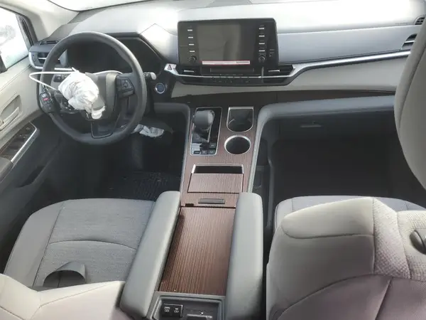 5TDKSKFC0RS146120 2024 TOYOTA SIENNA - Image 8