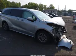 5TDKSKFC1NS041838 2022 TOYOTA SIENNA