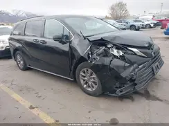 5TDKSKFC1NS042455 2022 TOYOTA SIENNA