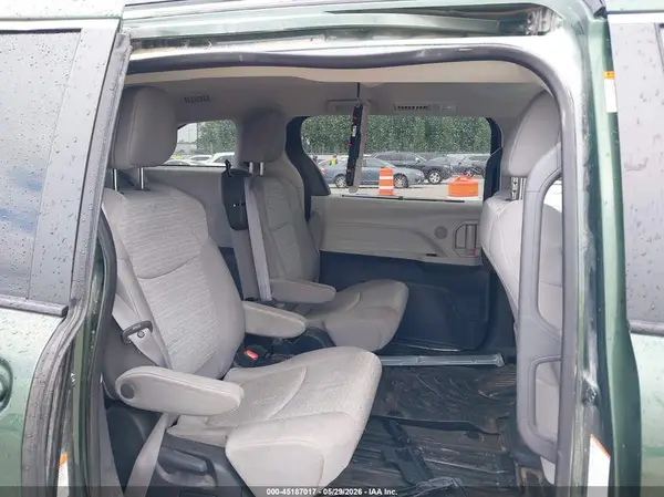 5TDKSKFC1PS080478 2023 TOYOTA SIENNA - Image 8