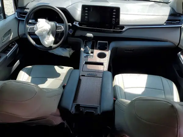 5TDKSKFC2MS039174 2021 TOYOTA SIENNA - Image 8