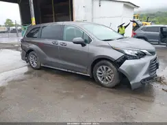 5TDKSKFC2PS103895 2023 TOYOTA SIENNA