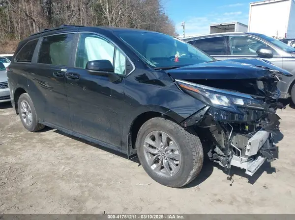 5TDKSKFC2SS164981 2025 TOYOTA SIENNA - Image 1