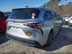 5TDKSKFC3MS003123 2021 TOYOTA SIENNA