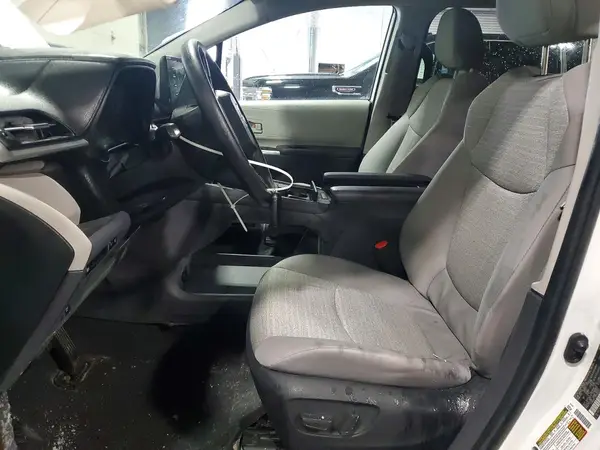 2023 TOYOTA SIENNA COPART lot 99173995 auction photo 7