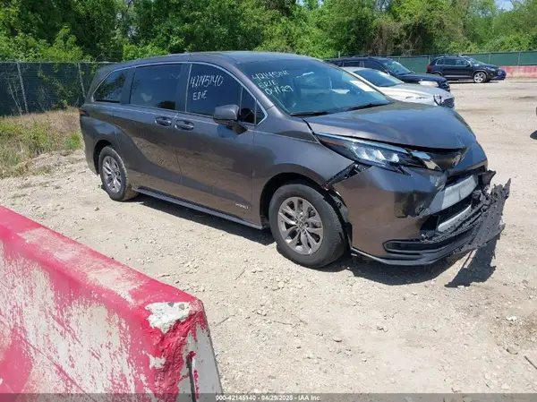 5TDKSKFC4MS004345 2021 TOYOTA SIENNA - Image 1