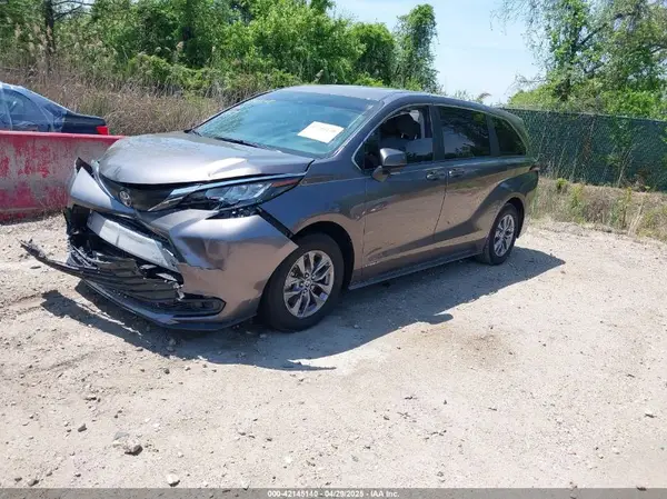 5TDKSKFC4MS004345 2021 TOYOTA SIENNA - Image 2