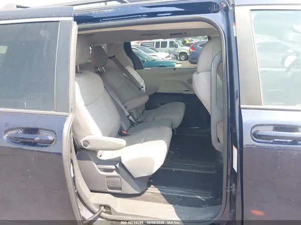 5TDKSKFC4MS019959 2021 TOYOTA SIENNA - Image 8