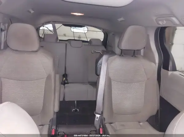 5TDKSKFC5MS036060 2021 TOYOTA SIENNA - Image 8