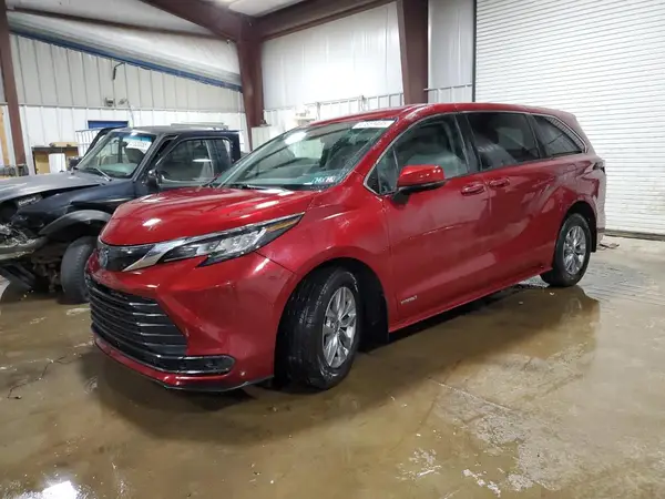 5TDKSKFC6MS005982 2021 TOYOTA SIENNA - Image 1