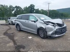 5TDKSKFC6MS028033 2021 TOYOTA SIENNA