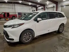 5TDKSKFC6MS032535 2021 TOYOTA SIENNA