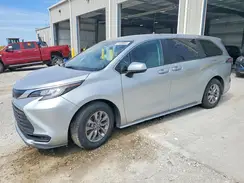 5TDKSKFC6NS062927 2022 TOYOTA SIENNA