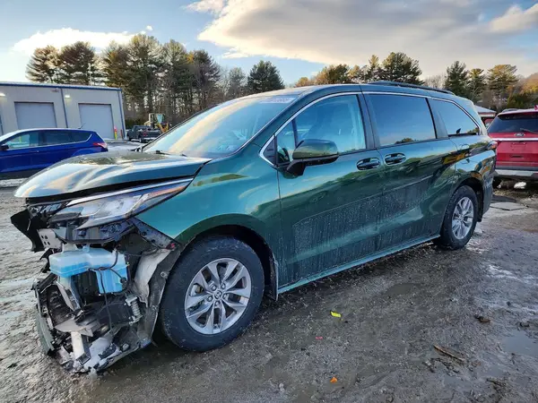 5TDKSKFC6NS066248 2022 TOYOTA SIENNA - Image 1