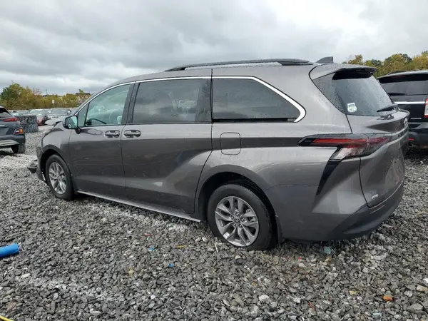 5TDKSKFC6RS141780 2024 TOYOTA SIENNA - Image 2