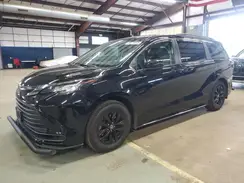 5TDKSKFC7NS046607 2022 TOYOTA SIENNA