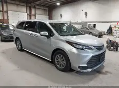 5TDKSKFC7NS062189 2022 TOYOTA SIENNA