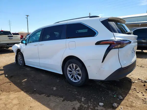 5TDKSKFC7PS088603 2023 TOYOTA SIENNA - Image 2
