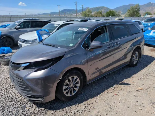 5TDKSKFC8MS011427 2021 TOYOTA SIENNA - Image 1