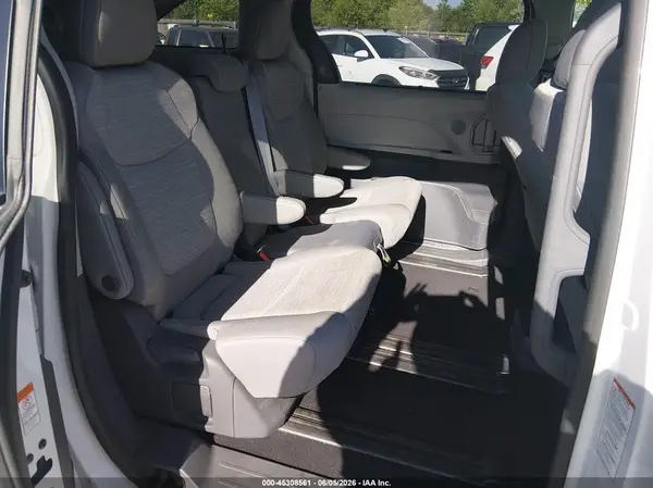 5TDKSKFC8MS016112 2021 TOYOTA SIENNA - Image 8