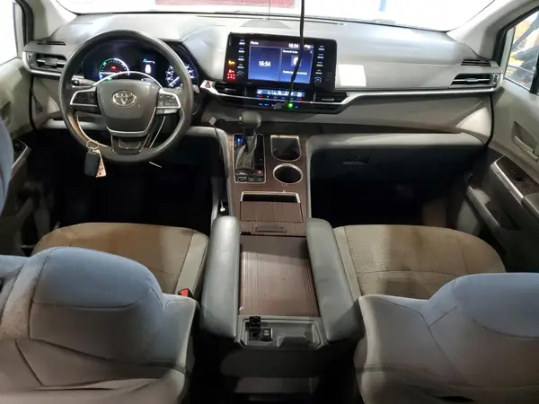 5TDKSKFC8MS036554 2021 TOYOTA SIENNA - Image 8
