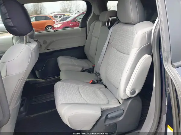 5TDKSKFC8RS126410 2024 TOYOTA SIENNA - Image 8