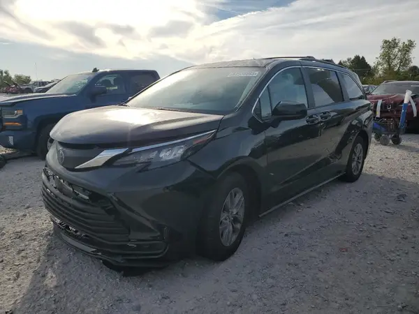 5TDKSKFC8RS127492 2024 TOYOTA SIENNA - Image 1