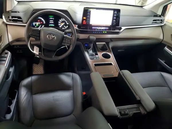 5TDKSKFC8RS139674 2024 TOYOTA SIENNA - Image 8