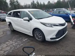 5TDKSKFC9MS010125 2021 TOYOTA SIENNA