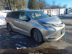 5TDKSKFC9MS036739 2021 TOYOTA SIENNA