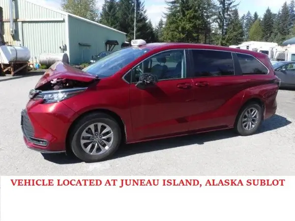 5TDKSKFC9NS052652 2022 TOYOTA SIENNA - Image 2