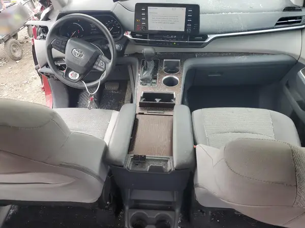 5TDKSKFC9NS056913 2022 TOYOTA SIENNA - Image 8