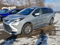 5TDKSKFC9NS062551 2022 TOYOTA SIENNA